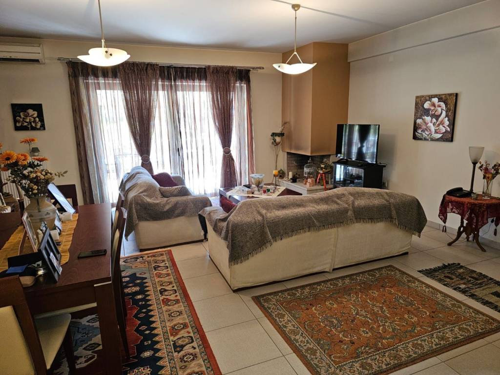 Luxuriously constructed maisonette is for