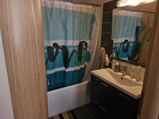 Luxuriously constructed maisonette