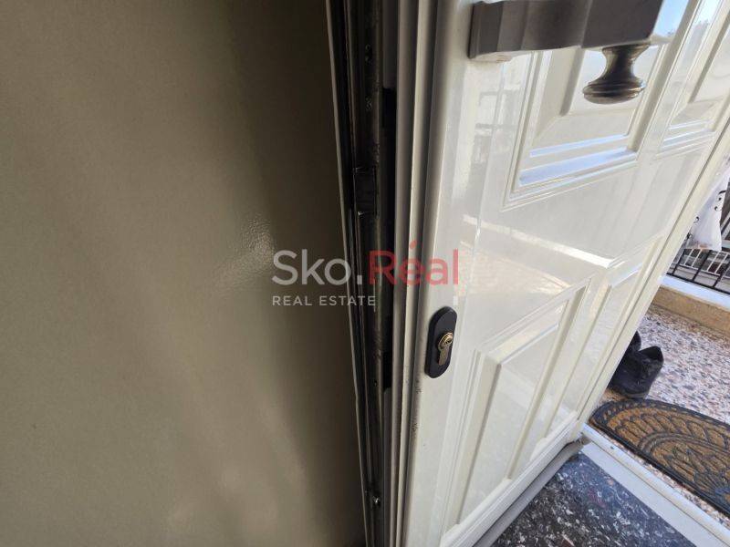 Πόρτα ασφαλείας