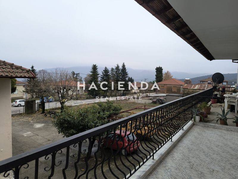 Θέα από μπαλκόνι