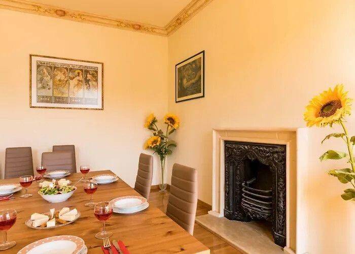 Apartment - Grekodom 62676|966691