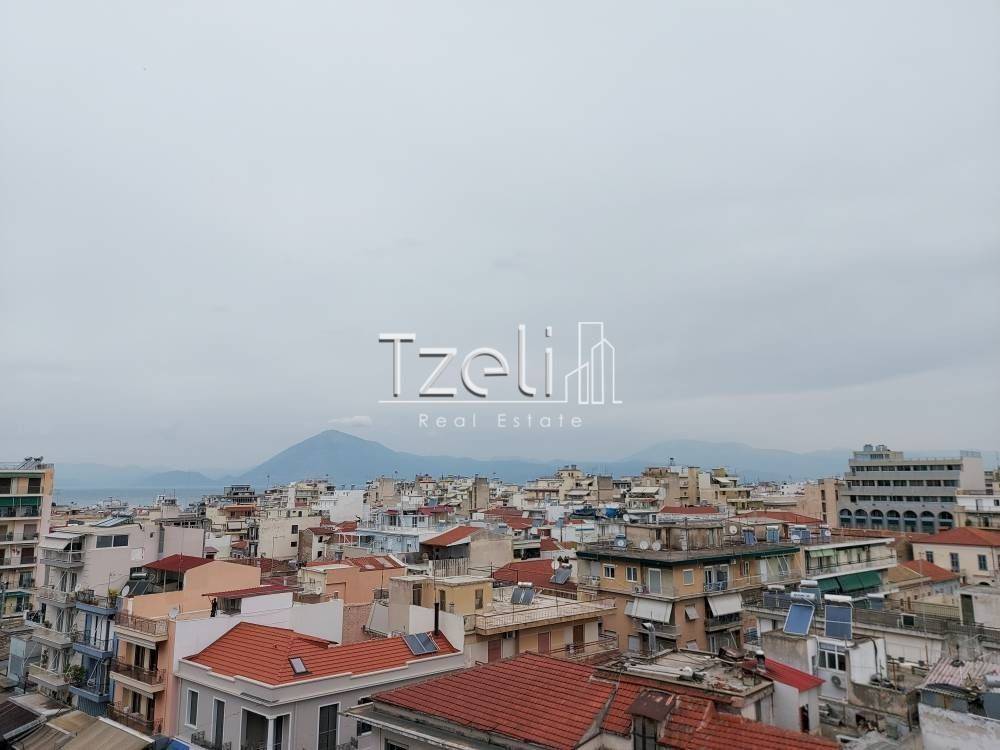 Θέα απο μπαλκόνι