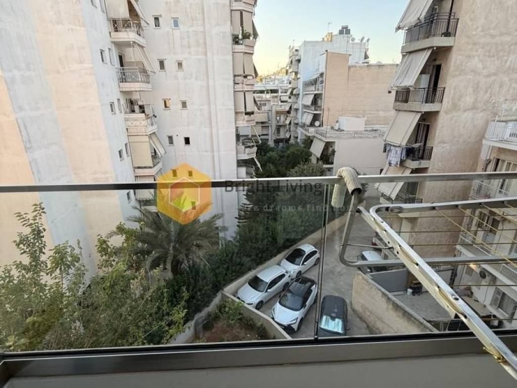 Θέα από μπαλκόνι