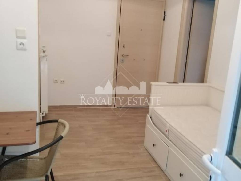 Σαλοκουζίνα