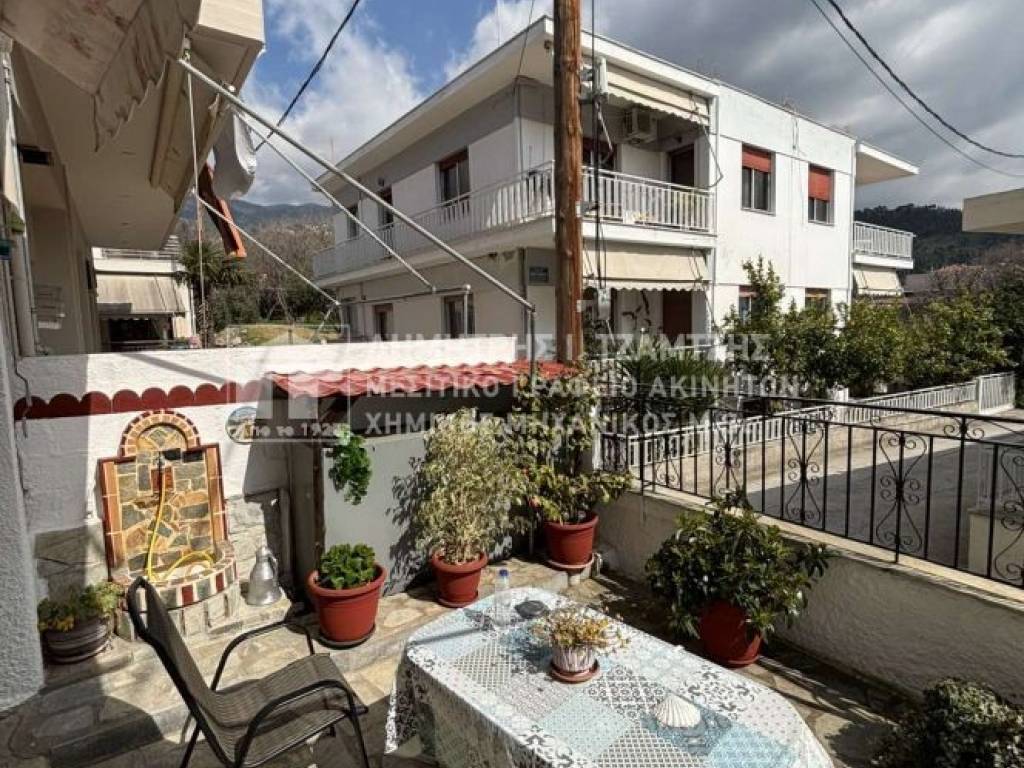 Θέα από μπαλκόνι