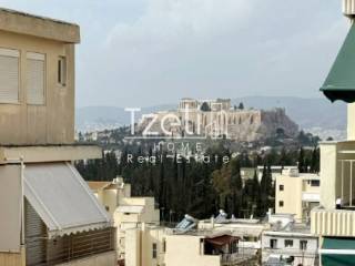 Θέα απο μπαλκόνι