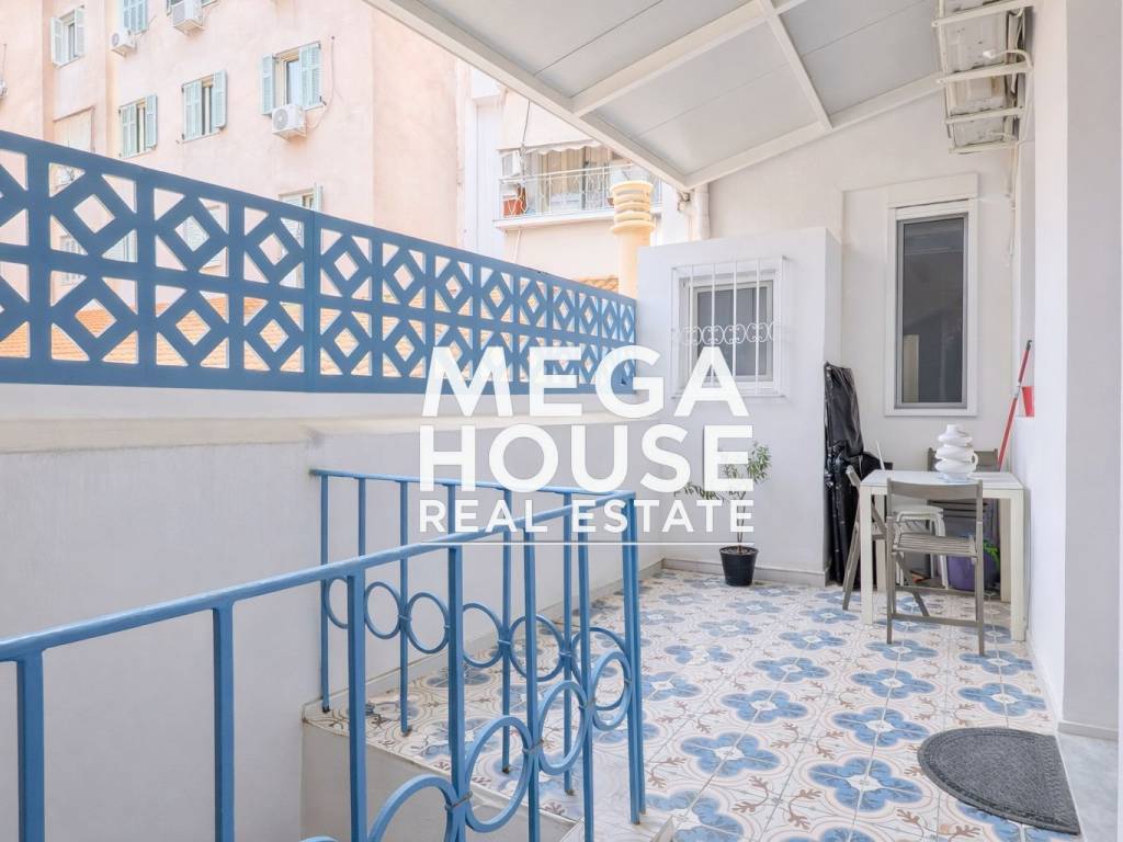 esoteric balcony/apartment entrance