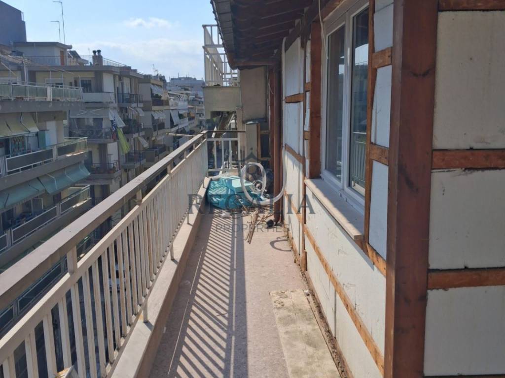 Θέα από μπαλκόνι