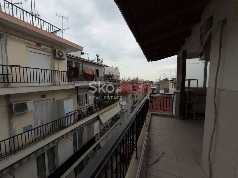 Θέα από μπαλκόνι