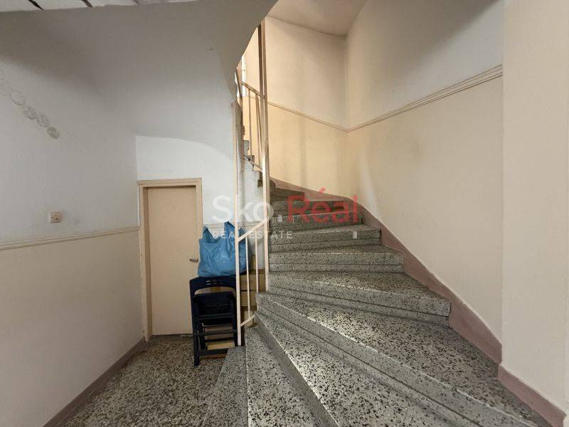 Είσοδος οικοδομής