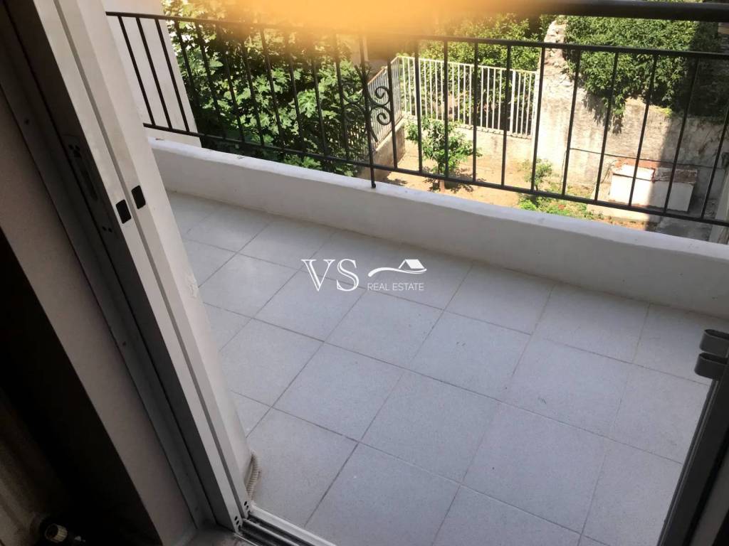 Θέα απο μπαλκόνι