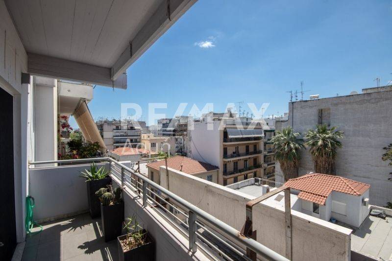 Θέα από μπαλκόνι