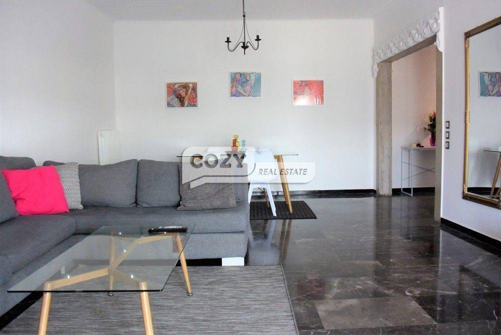 Σαλοτραπεζαρία