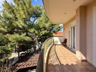 gargittos_residential_detached_for_sale