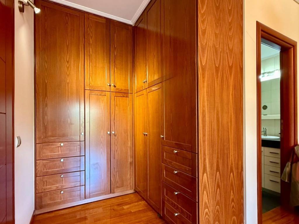 gargittos_residential_detached_for_sale