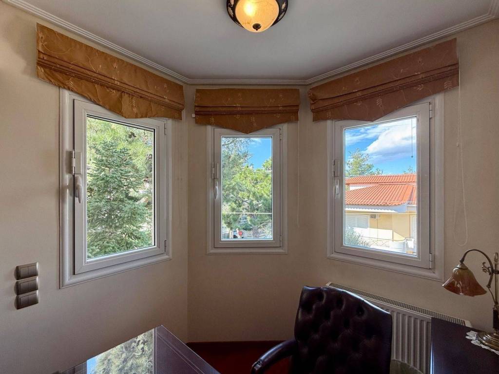 gargittos_residential_detached_for_sale