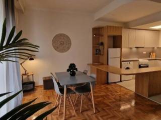 ΚΟΥΖΙΝΑ-ΤΡΑΠΕΖΑΡΙΑ