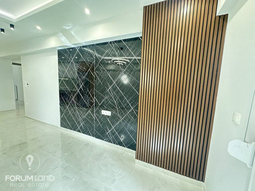 Forumland Real Estate, Σαλοκουζίνα