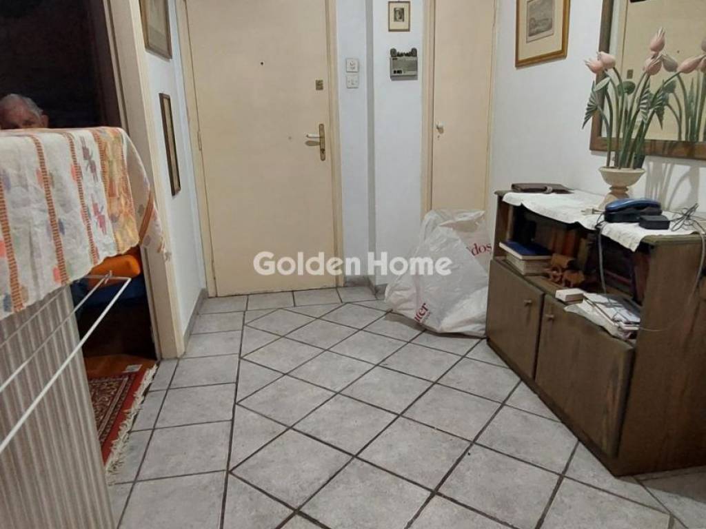 Χολ - Διάδρομος