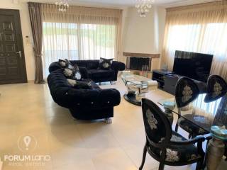 Forumland Real Estate, Σαλοκουζίνα