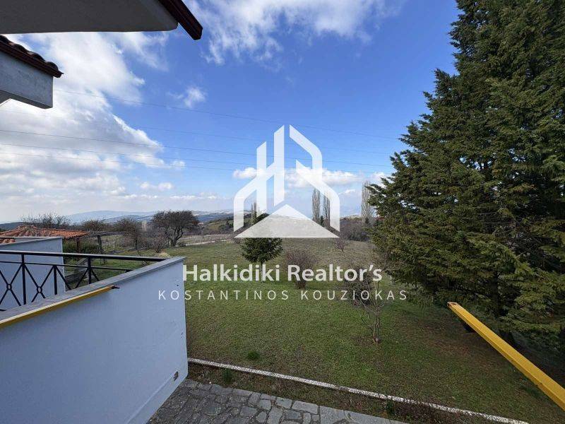 Θέα από μπαλκόνι