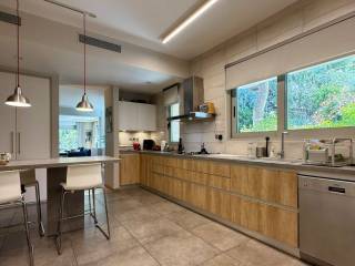 center_residential_maisonette_for_rent