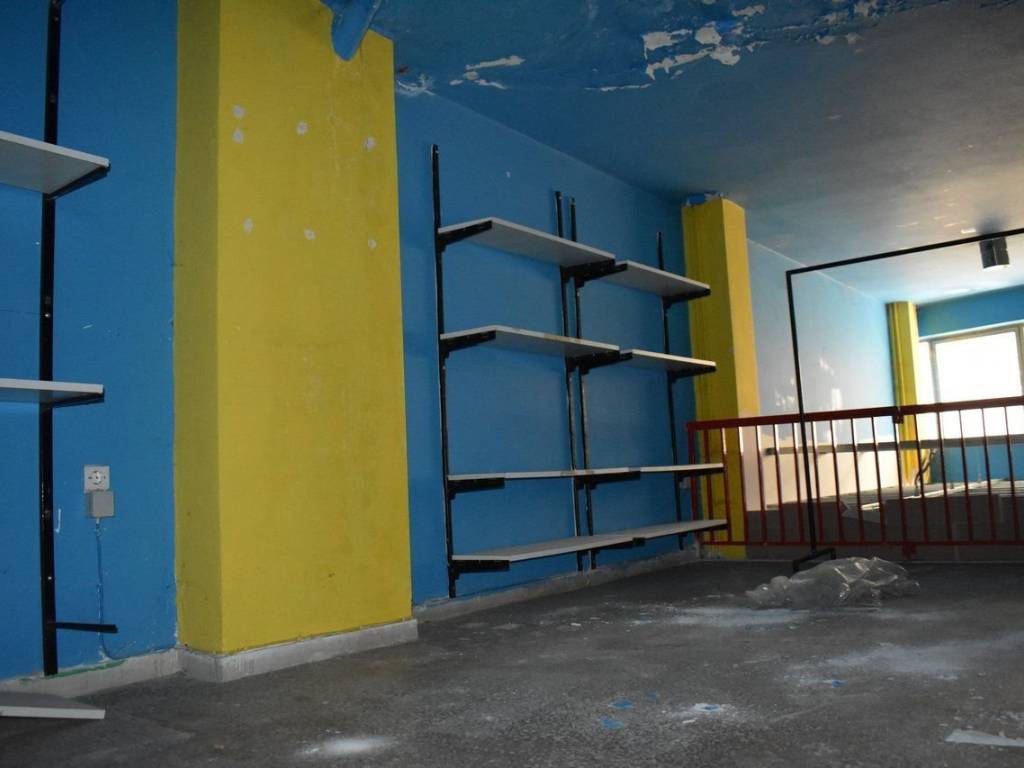 ΑΠΟΨΗ ΚΑΤΑΣΤΗΜΑΤΟΣ