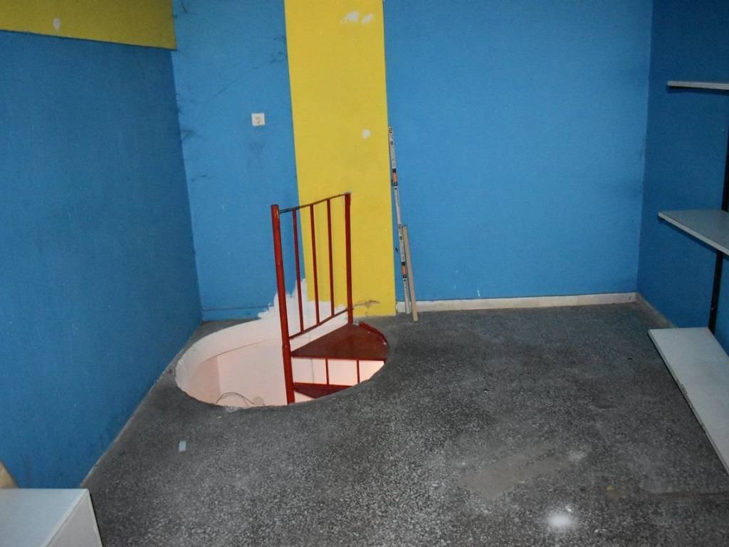 ΑΠΟΨΗ ΚΑΤΑΣΤΗΜΑΤΟΣ