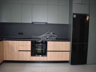 ΚΟΥΖΙΝΑ ΠΛΗΡΩΣ ΕΞΟΠΛΙΣΜΕΝΗ