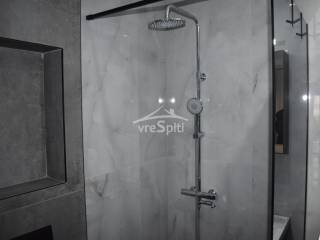 ΚΑΜΠΙΝΑ ΛΟΥΤΡΟΥ