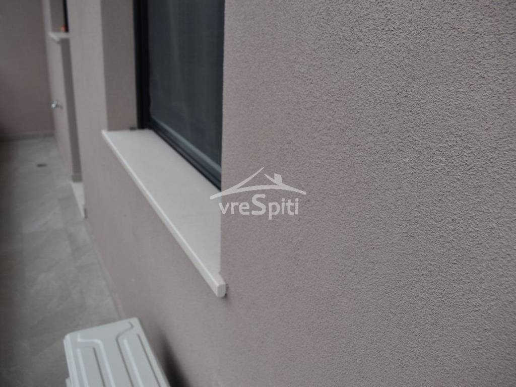 ΓΩΝΙΑΚΟ ΜΠΑΛΚΟΝΙ