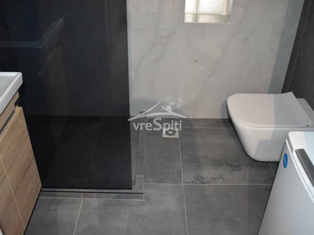 ΑΠΟΨΗ ΛΟΥΤΡΟΥ