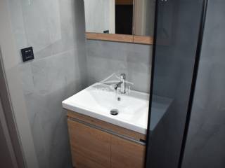 ΑΠΟΨΗ ΛΟΥΤΡΟΥ