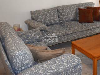 ΑΠΟΨΗ ΣΑΛΟΝΙΟΥ-ΕΠΙΠΛΩΝ