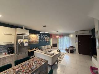 Σαλοκουζίνα