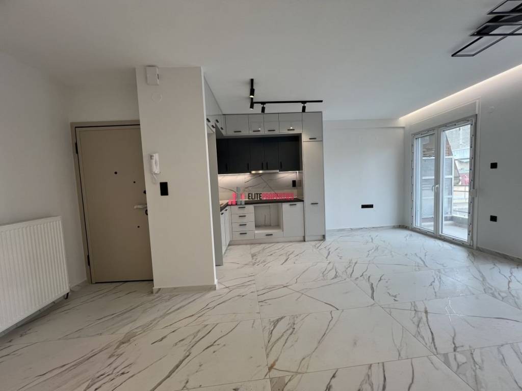 ΣΑΛΟΚΟΥΖΙΝΑ