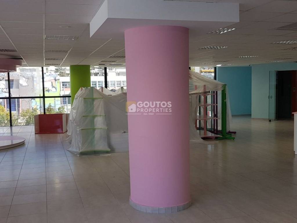 Εσωτερικοι χώροι