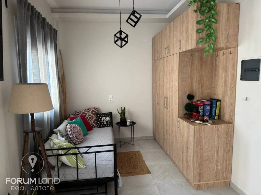 Forumland Real Estate, Studio 30τμ