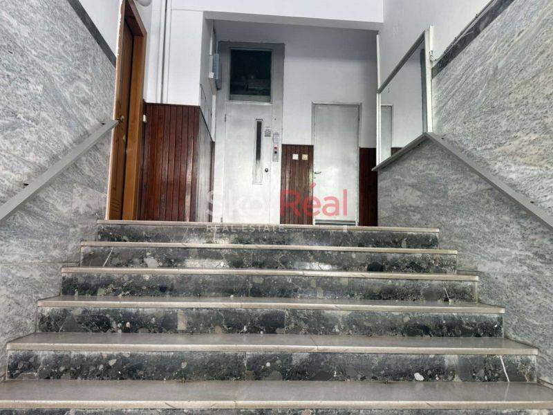 Είσοδος οικοδομής