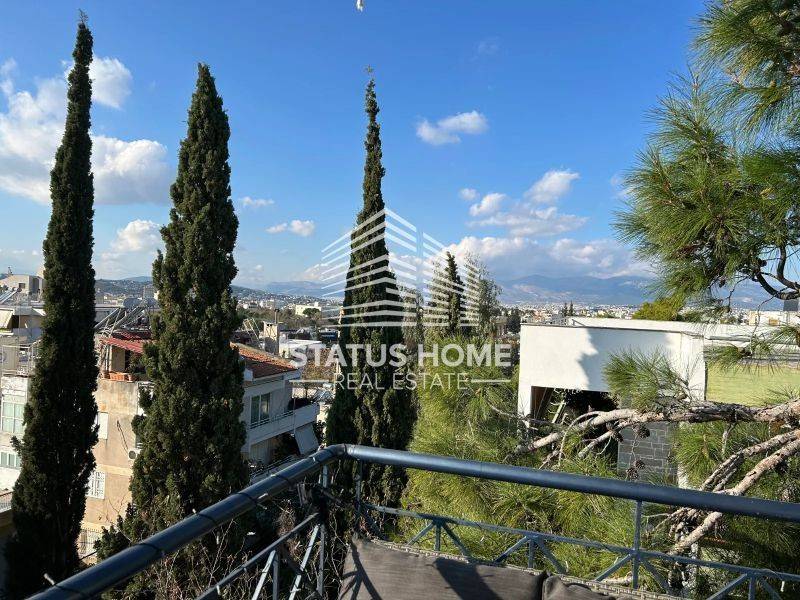 Θέα από μπαλκόνι