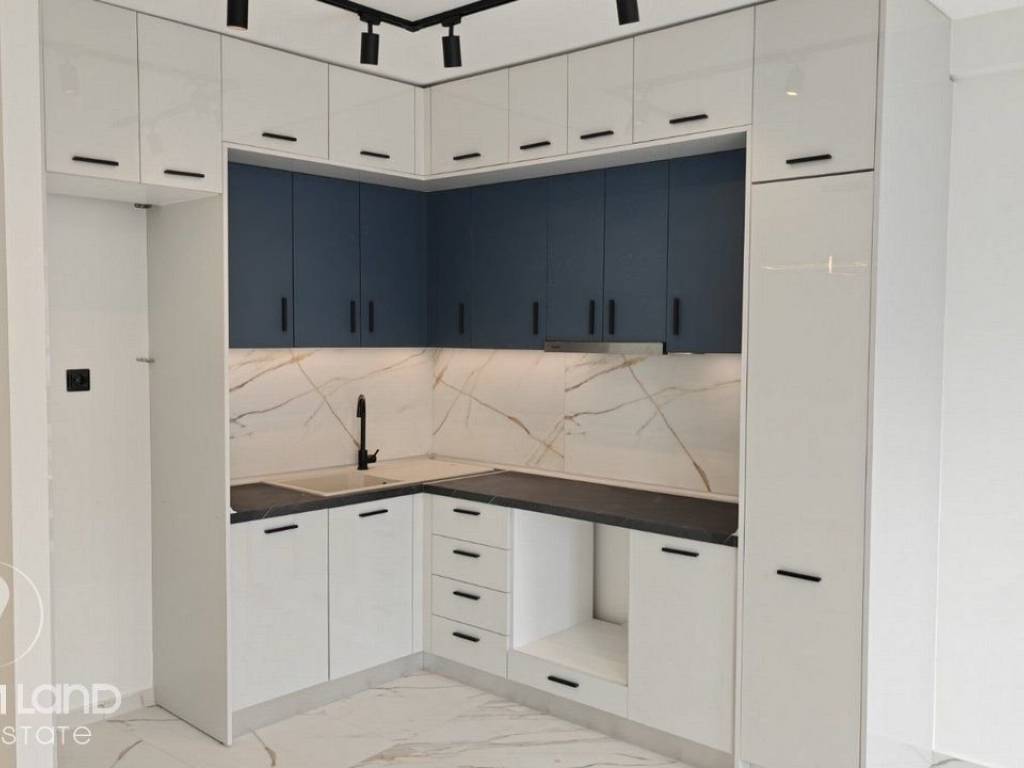 Forumland Real Estate, Σαλοκουζίνα