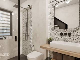 Forumland Real Estate, Μπάνιο