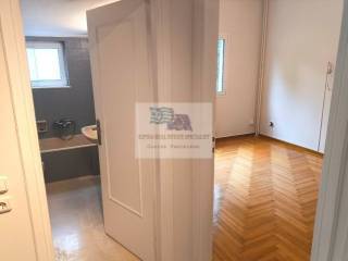 FULL BATHROOM - BEDROOM I