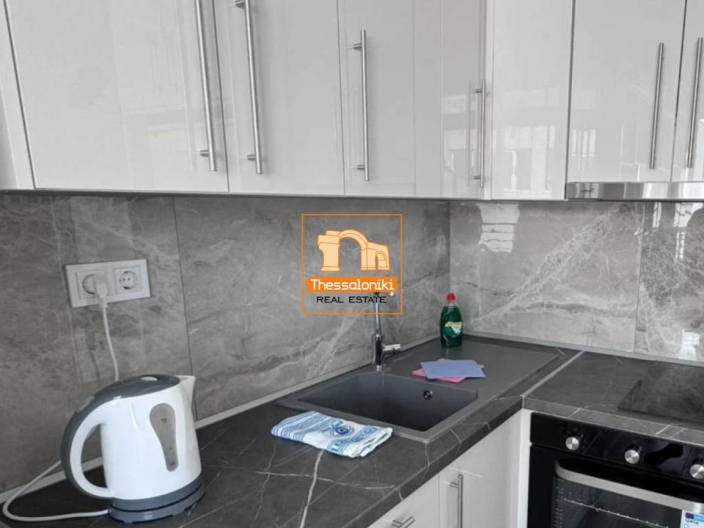 Πλ. Δημοκρατίας, Στούντιο, 25 τ.μ.