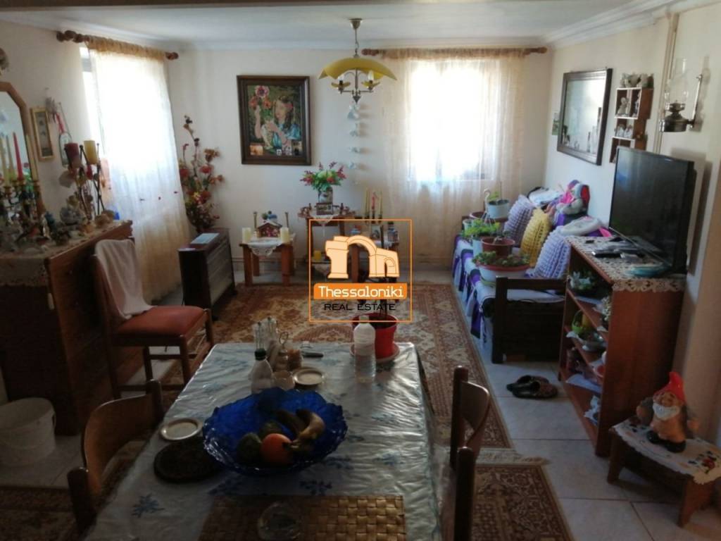 Στίβος, Διαμέρισμα