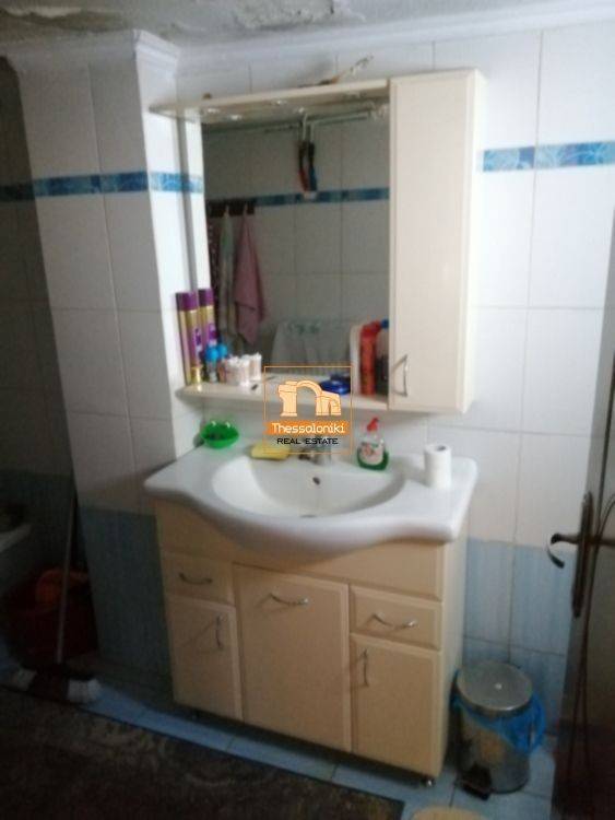 Στίβος, Διαμέρισμα