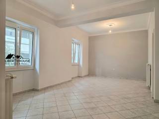 Anakainismeno Diamerisma 100t.m.,