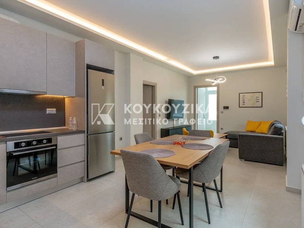 Σαλοκουζίνα