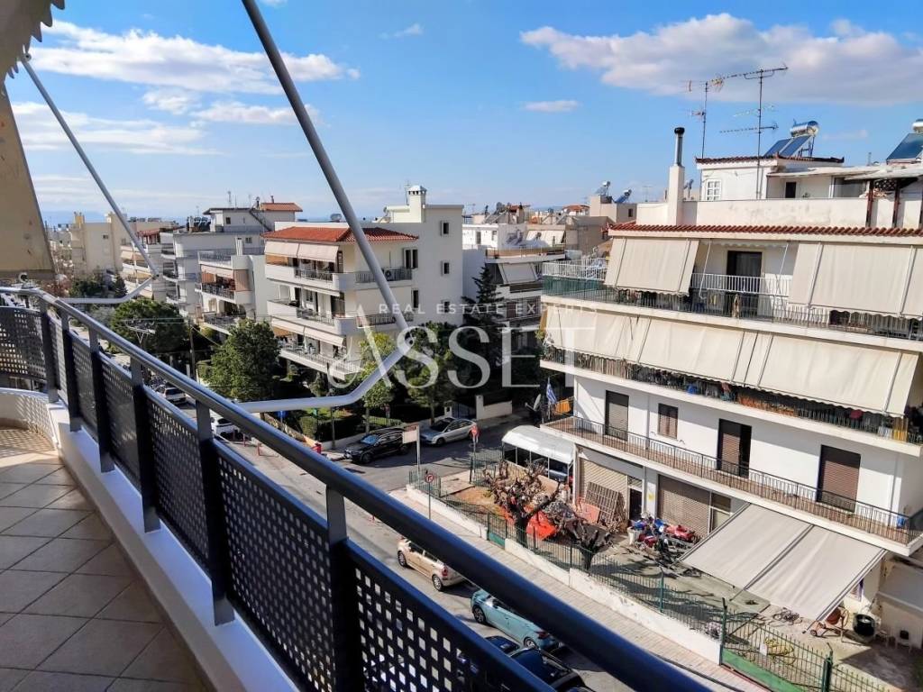 Θέα από μπαλκόνι