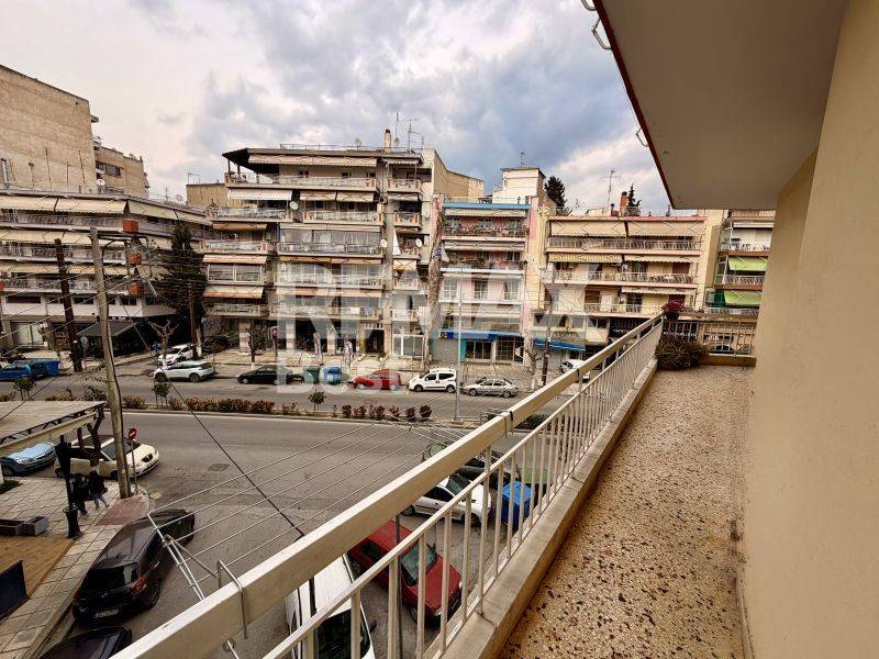 Θέα από μπαλκόνι